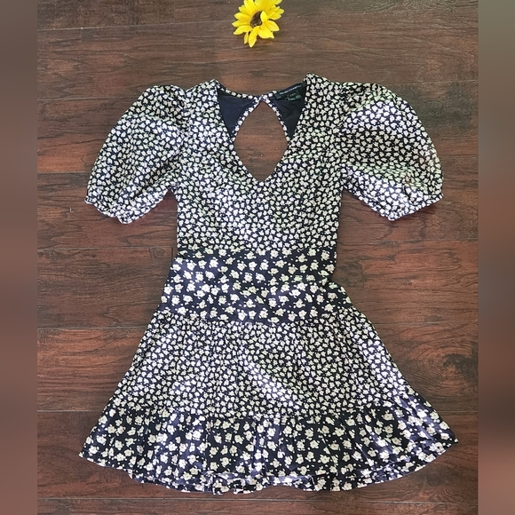 French Connection Aura Ditsy Poplin Puff Sleeve Dress💥💥💥 - Picture 4 of 7